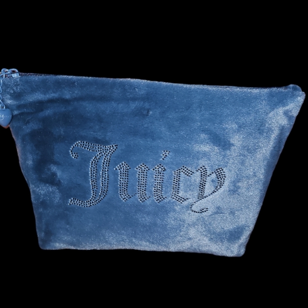Juicy toiletry/makeup bag beautiful NWT soft fury outside great blue color
